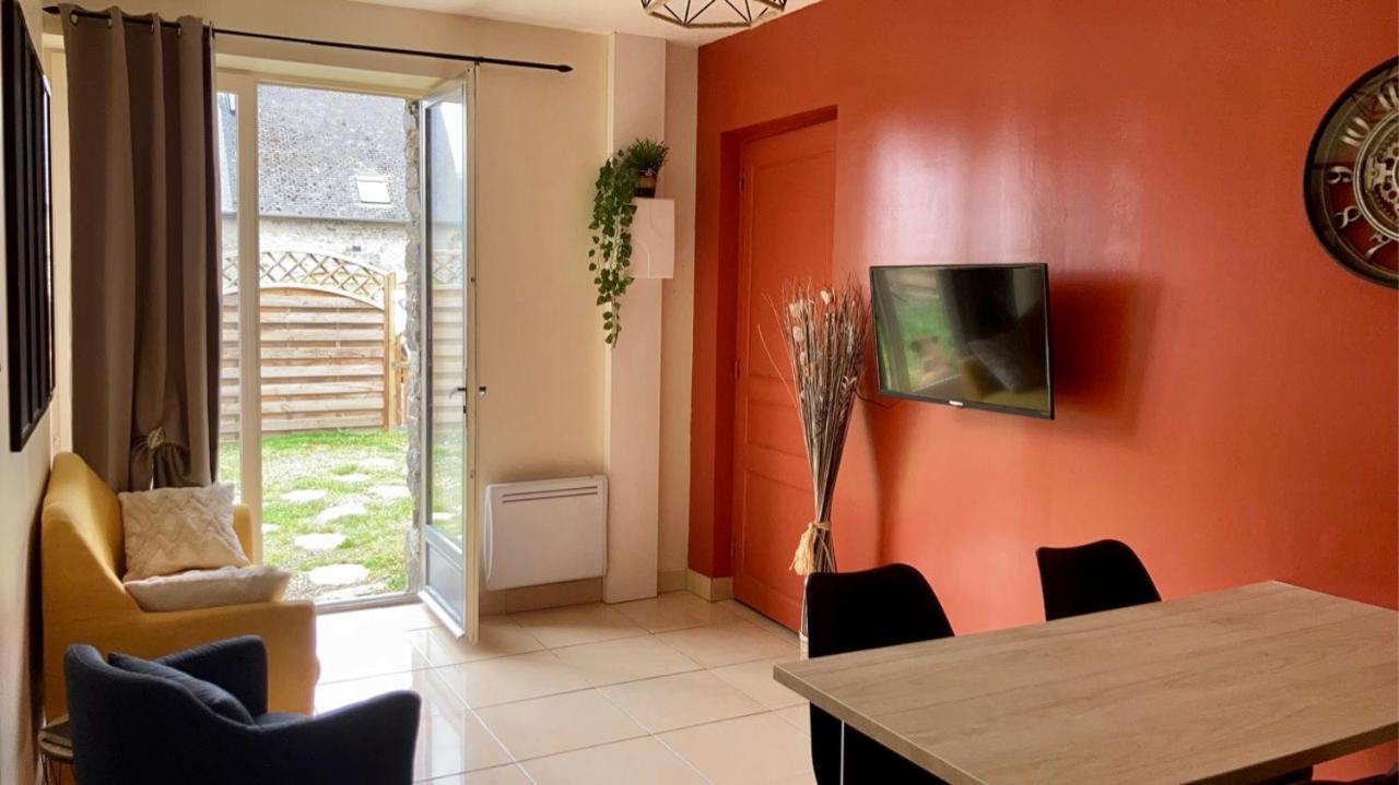 Gite La Hulotte A Proximite Du Mont Saint Michel Villa Ceaux ภายนอก รูปภาพ